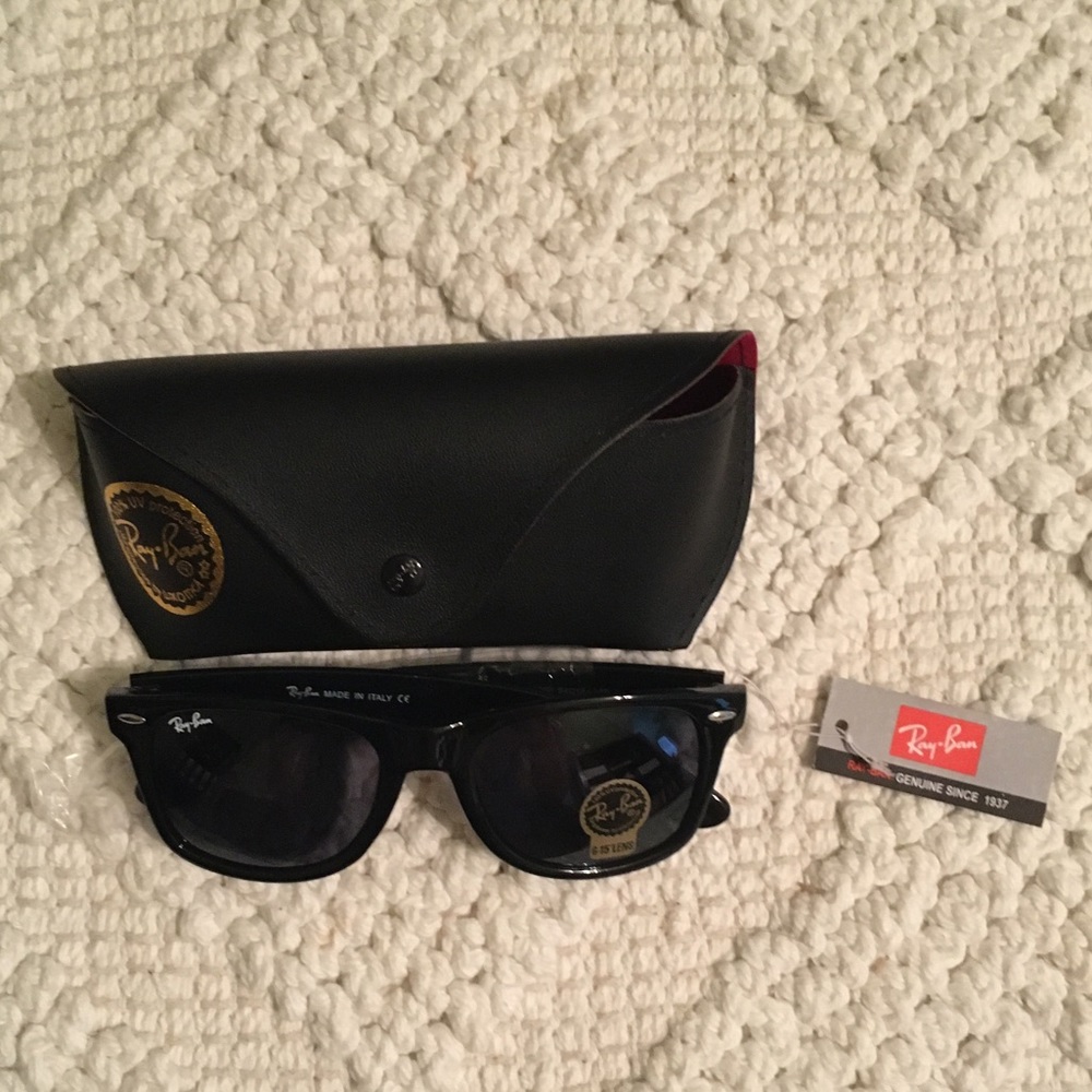 NWT🚨 RayBan sunglasses